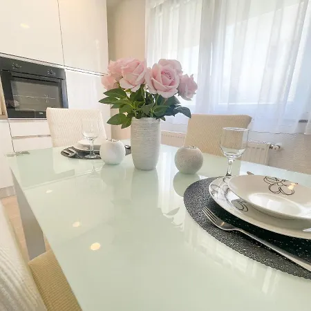 Apartmani Zvijezdana Crikvenica Appartamento *